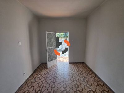 Casa, 2 quartos, 48 m² - Foto 1