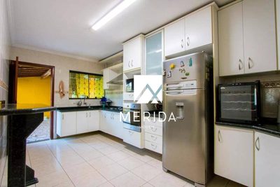 Sobrado, 3 quartos, 288 m² - Foto 4