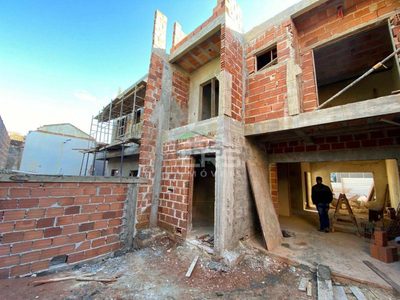 Sobrado, 3 quartos, 206 m² - Foto 1
