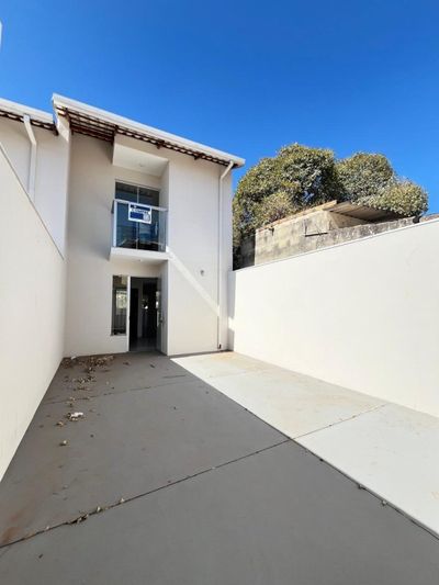 Casa, 3 quartos, 80 m² - Foto 1