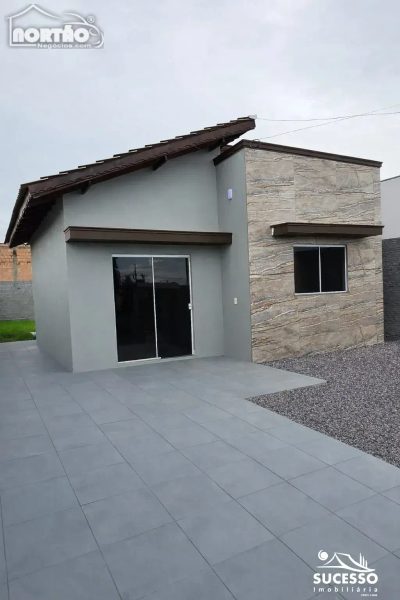 Casa, 3 quartos, 70 m² - Foto 2