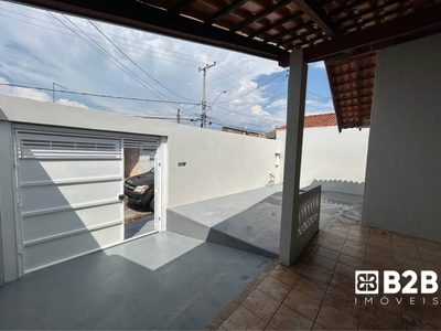 Casa, 3 quartos, 132 m² - Foto 2