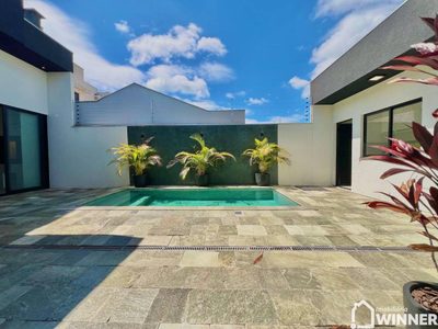 Casa, 3 quartos, 212 m² - Foto 4