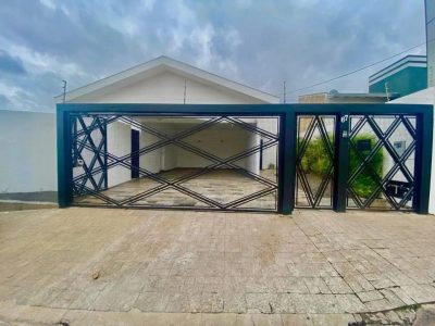Casa, 4 quartos, 419 m² - Foto 1