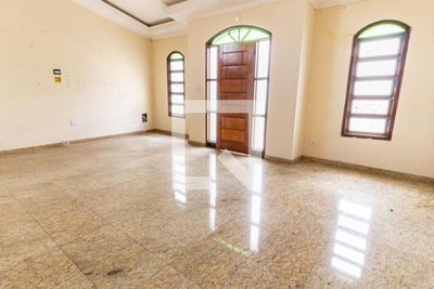 Casa, 4 quartos, 350 m² - Foto 2