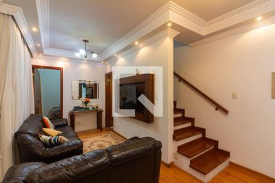 Casa, 5 quartos, 248 m² - Foto 1