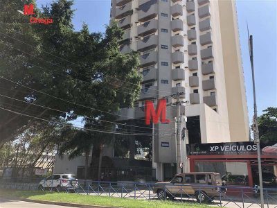 Apartamento, 3 quartos, 210 m² - Foto 1