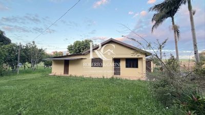 Sítio, 4 quartos, 1768 m² - Foto 1
