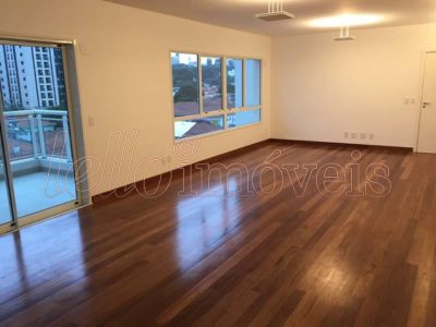 Apartamento, 3 quartos, 211 m² - Foto 1