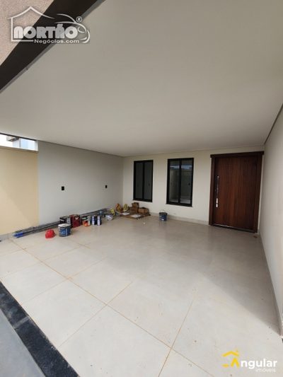 Casa, 3 quartos, 121 m² - Foto 2