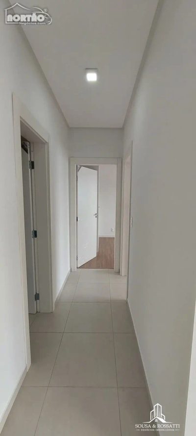 Casa, 2 quartos, 77 m² - Foto 2