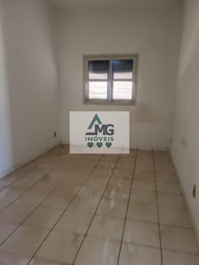 Casa, 3 quartos, 156 m² - Foto 2