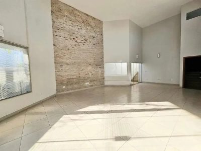 Casa, 3 quartos, 20 m² - Foto 1