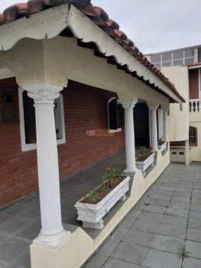 Casa, 4 quartos, 275 m² - Foto 3