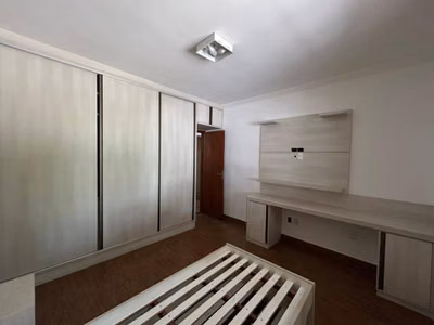 Casa, 4 quartos, 245 m² - Foto 5