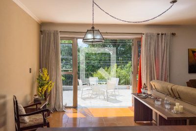 Casa, 3 quartos, 250 m² - Foto 2