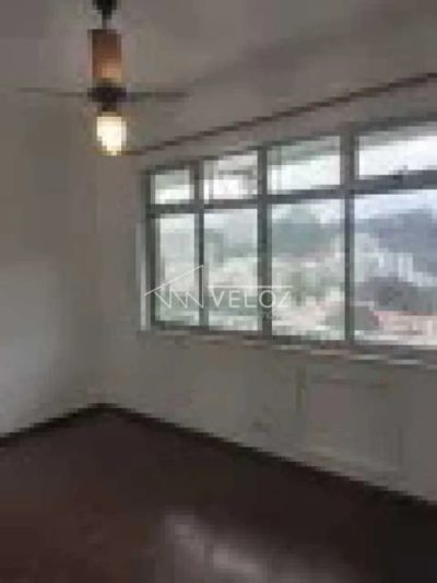 Apartamento, 3 quartos, 160 m² - Foto 2