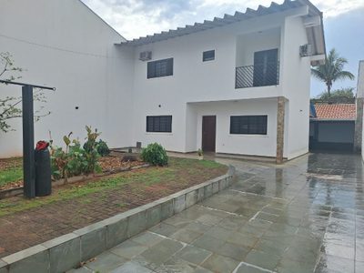 Casa, 3 quartos, 300 m² - Foto 1
