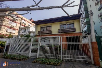 Casa, 3 quartos, 285 m² - Foto 1