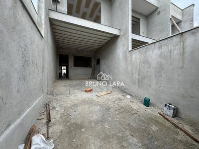 Casa, 3 quartos, 136 m² - Foto 1