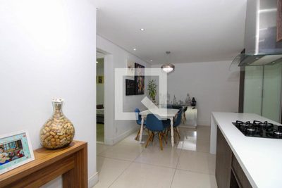 Apartamento, 2 quartos, 75 m² - Foto 4