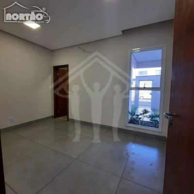 Casa, 1 quarto, 170 m² - Foto 2