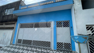 Sobrado, 3 quartos, 191 m² - Foto 1
