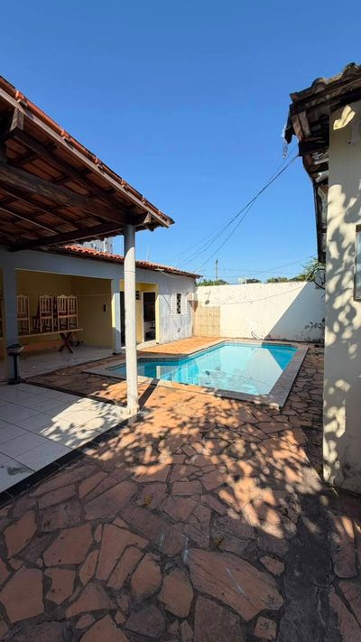 Casa, 3 quartos, 180 m² - Foto 1