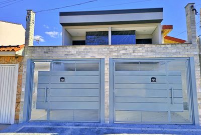 Sobrado, 3 quartos, 180 m² - Foto 1
