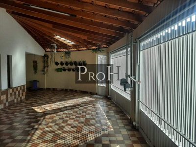 Casa, 3 quartos, 240 m² - Foto 2