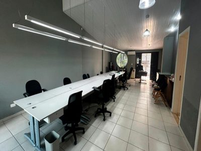 Sobrado, 3 quartos, 200 m² - Foto 1