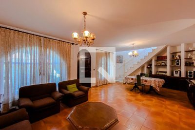 Casa, 4 quartos, 350 m² - Foto 1