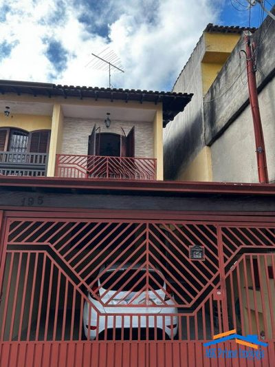 Sobrado, 3 quartos, 145 m² - Foto 1