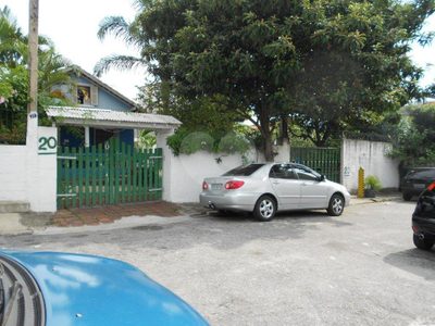 Sobrado, 3 quartos, 500 m² - Foto 1