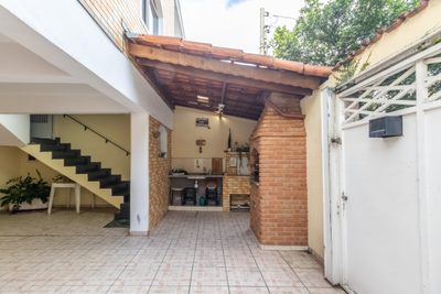 Sobrado, 3 quartos, 250 m² - Foto 1