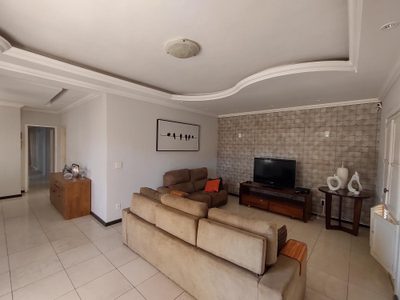 Casa, 3 quartos, 200 m² - Foto 3