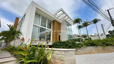 Casa, 6 quartos, 1190 m² - Foto 4