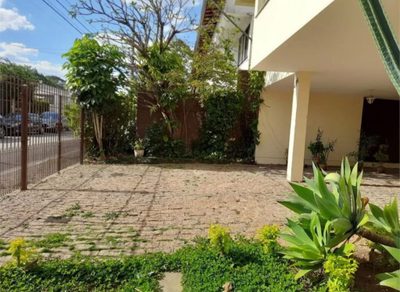 Casa, 4 quartos, 220 m² - Foto 1