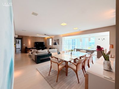 Apartamento, 3 quartos, 183 m² - Foto 1