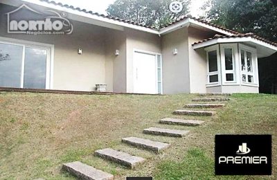 Casa, 5 quartos, 316 m² - Foto 2
