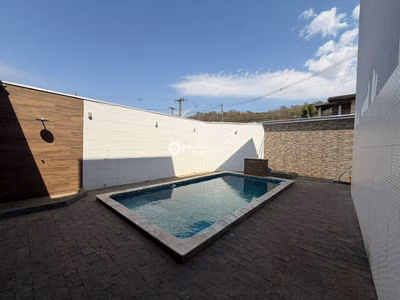 Casa, 4 quartos, 352 m² - Foto 1