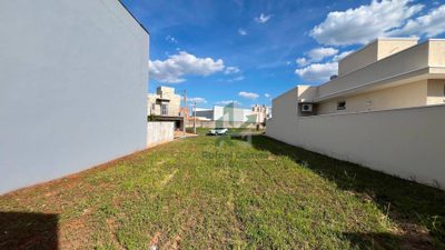 Loteamento e Condomínio, 261 m² - Foto 5