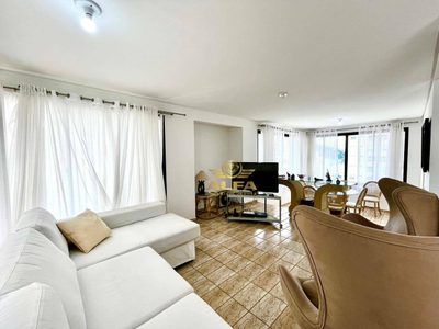 Apartamento, 3 quartos, 266 m² - Foto 1