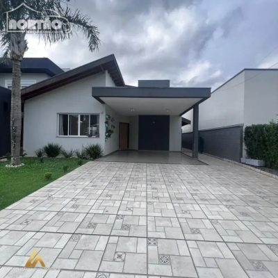 Casa, 4 quartos, 140 m² - Foto 1