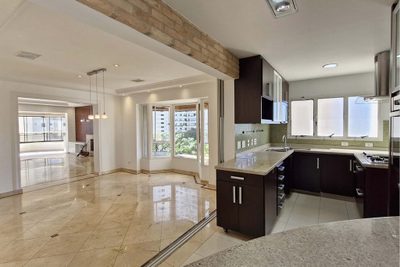 Apartamento, 4 quartos, 246 m² - Foto 1
