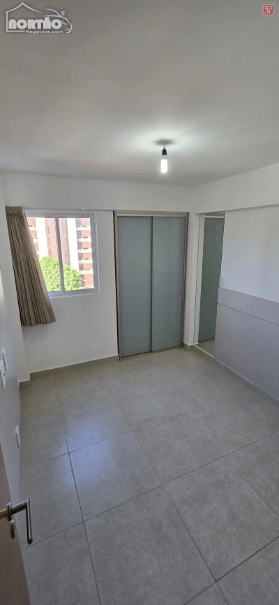 Casa, 5 quartos, 402 m² - Foto 1
