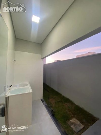 Casa, 4 quartos, 121 m² - Foto 2