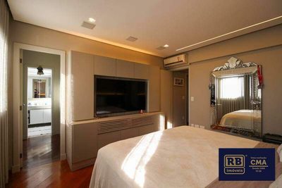 Apartamento, 4 quartos, 216 m² - Foto 1