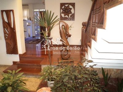 Casa, 8 quartos, 534 m² - Foto 2