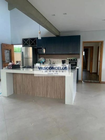 Casa, 4 quartos, 315 m² - Foto 1